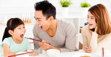婚姻就像飯碗，幸福要懂得添飯