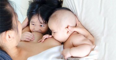 【懷孕餵奶】一大一小哺乳的幸福