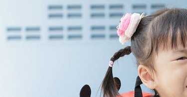 看著孩子第一天上學，媽媽只希望時間過慢一點