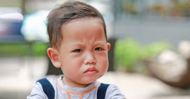 教養,打人,情緒,親子關係,了解孩子,情感連接,尊重孩子,愛與尊重,孩子負面情緒