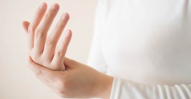 板機指