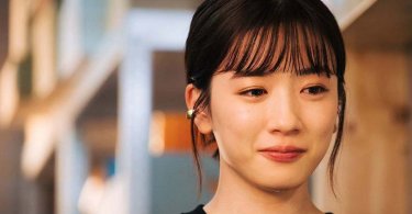 女人,哭泣