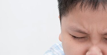 咳嗽,生痰,消化系統,腸胃,冷飲,吃太飽,吃冰,睡眠